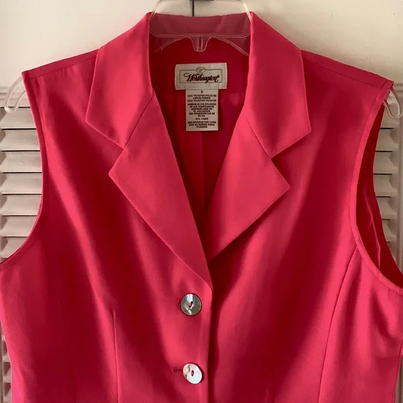 Worthington vest in pink color. - Picture 2 of 8